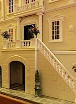 Nelli Begg has made an amazing staircase entrance to this grand mansion. It uses BS4 ballusters and BSA triangles